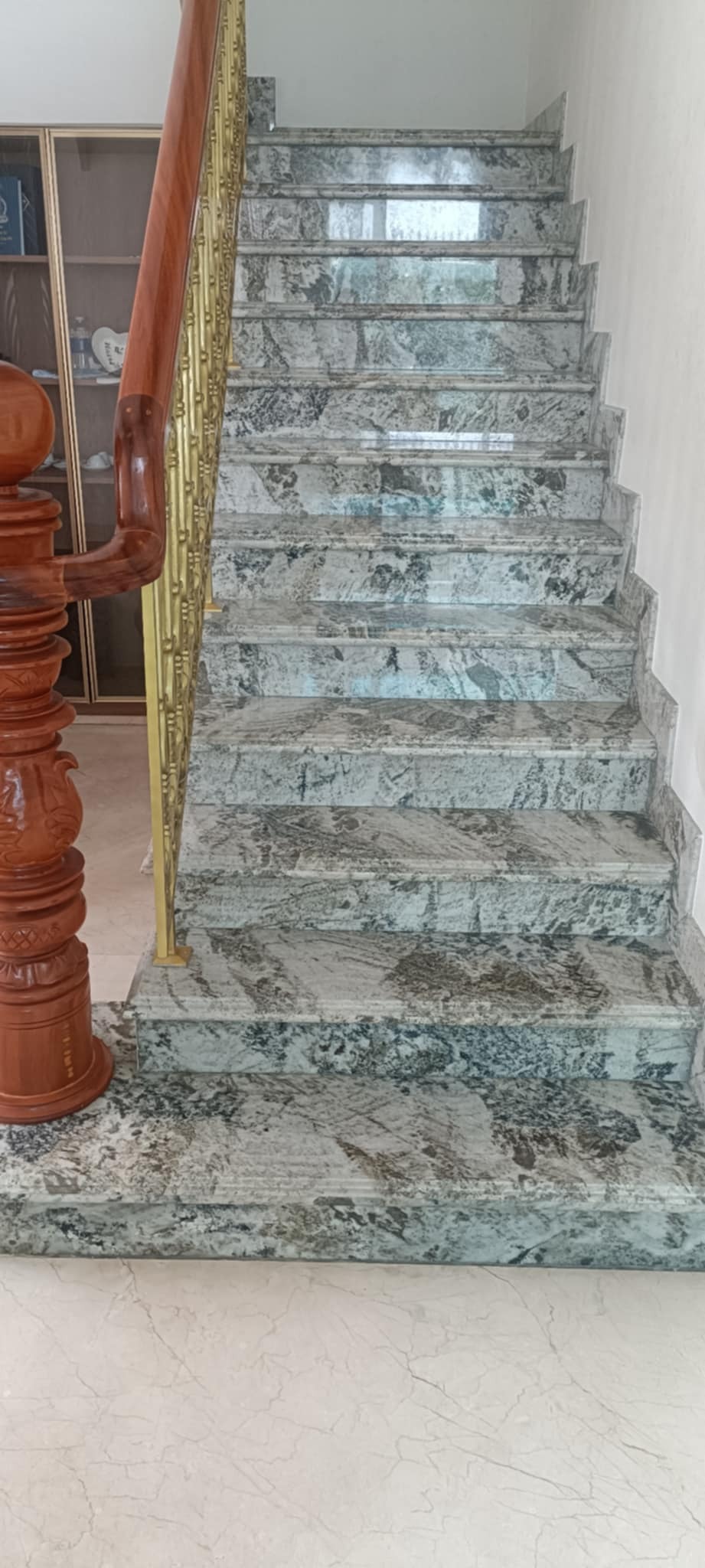 CÔNG TRÌNH CẦU THANG ĐÁ TRẮNG ALASKA ẤN ĐỘ